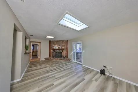 12341 79th Place Seminole FL 33772