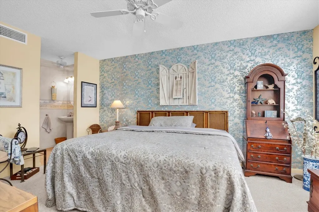 6265 Sun Boulevard St Petersburg FL 33715