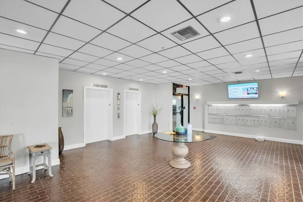6265 Sun Boulevard St Petersburg FL 33715