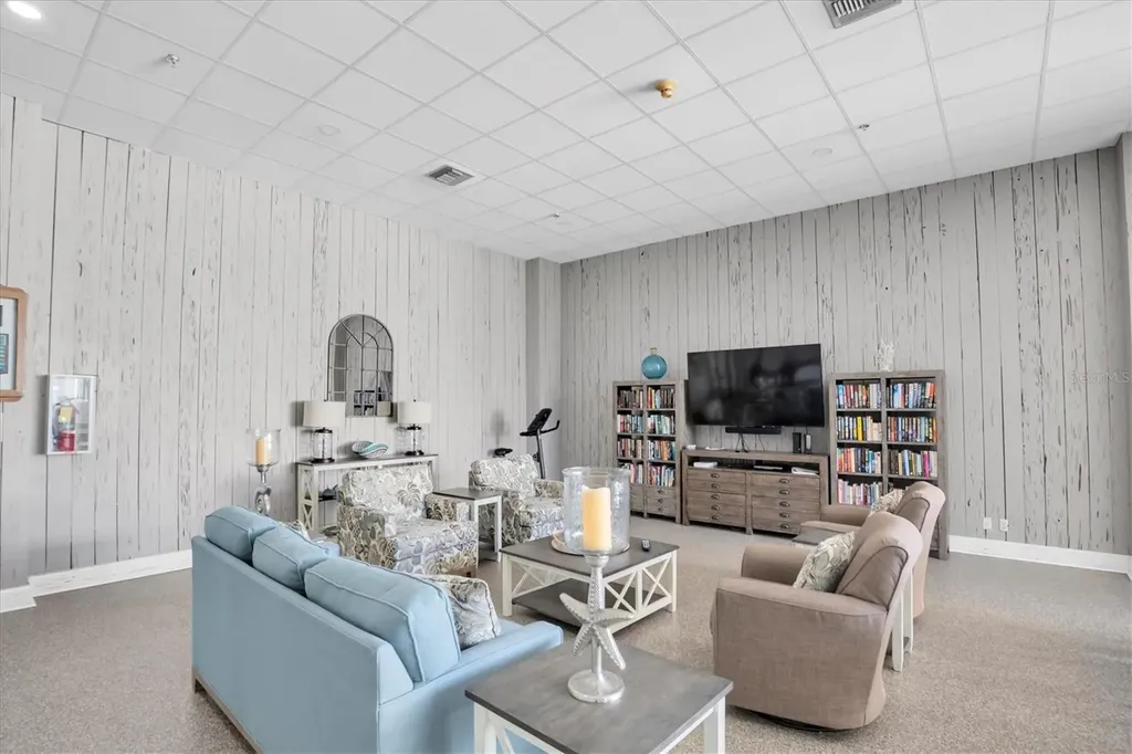 6265 Sun Boulevard St Petersburg FL 33715