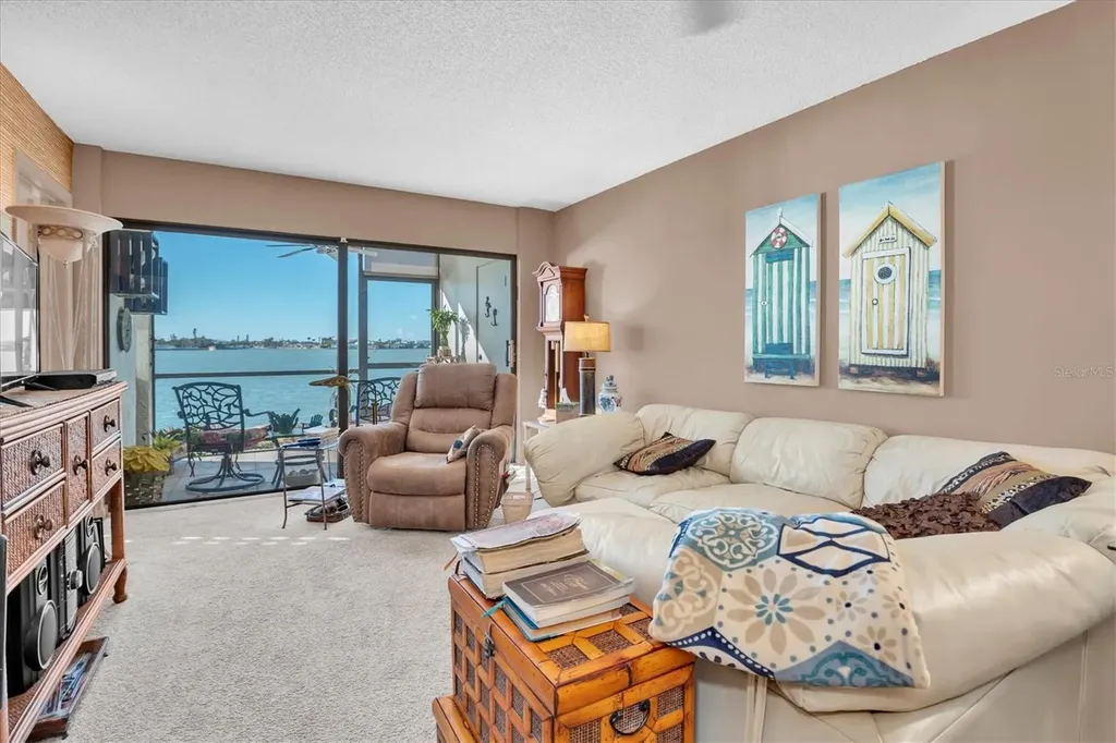 6265 Sun Boulevard St Petersburg FL 33715