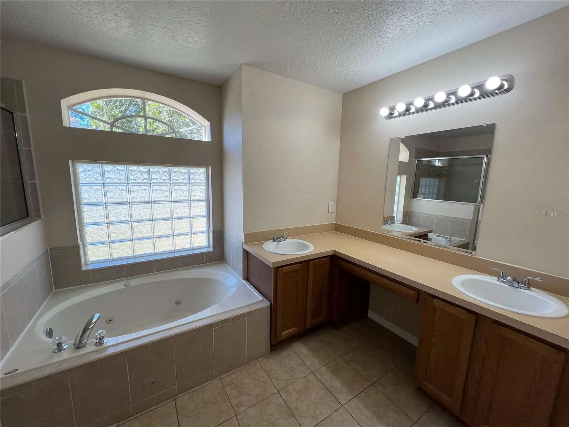 103 Woodside Drive Palm Coast FL 32164