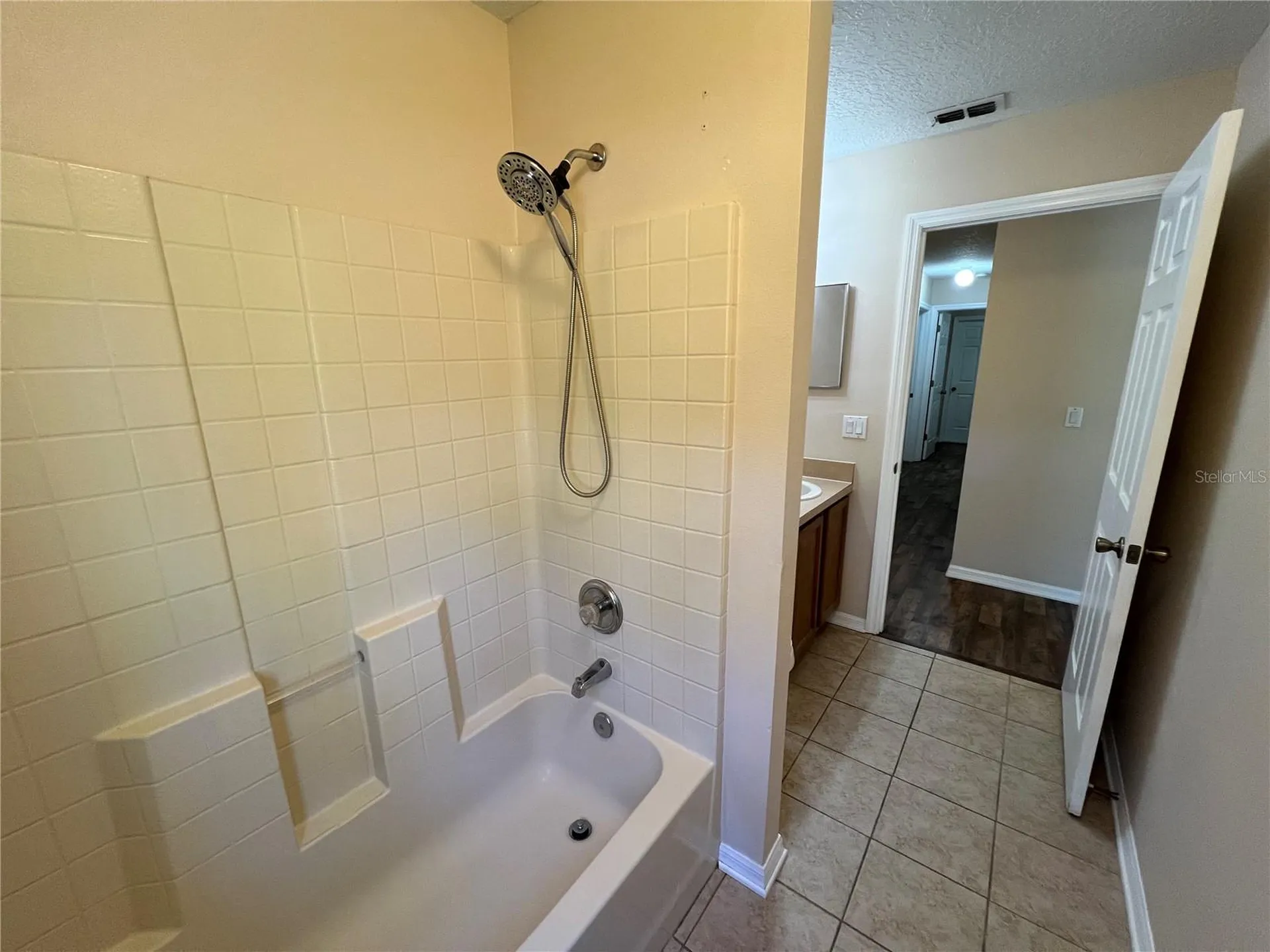 103 Woodside Drive Palm Coast FL 32164