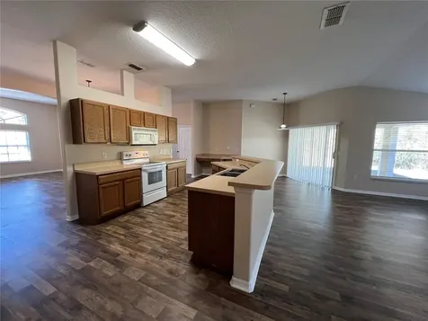 103 Woodside Drive Palm Coast FL 32164
