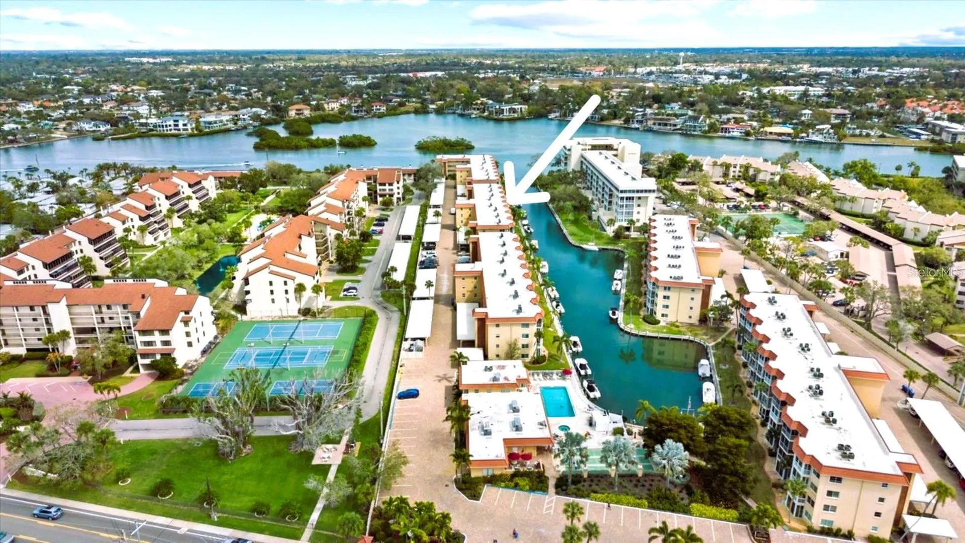 1300 N Portofino Drive Sarasota FL 34242