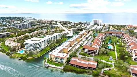 1300 N Portofino Drive Sarasota FL 34242