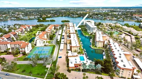 1300 N Portofino Drive Sarasota FL 34242