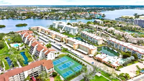 1300 N Portofino Drive Sarasota FL 34242