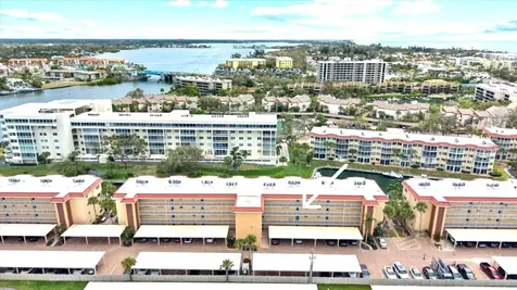 1300 N Portofino Drive Sarasota FL 34242
