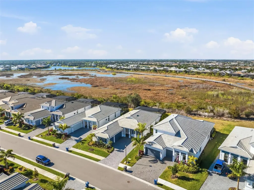 7982 Redonda Loop Bradenton FL 34202