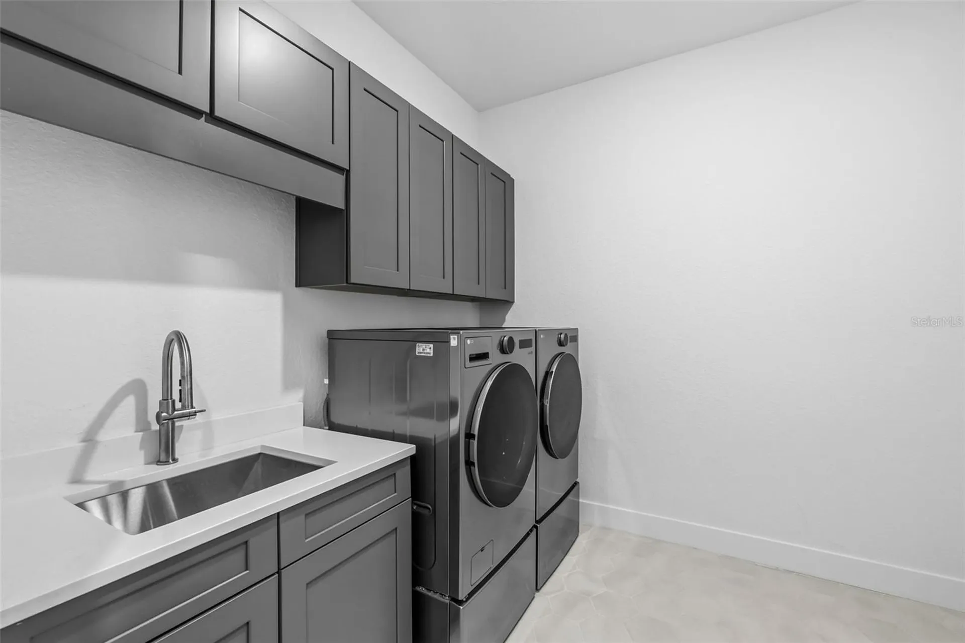 7982 Redonda Loop Bradenton FL 34202