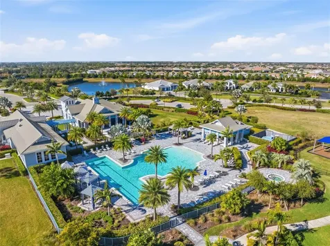 7982 Redonda Loop Bradenton FL 34202