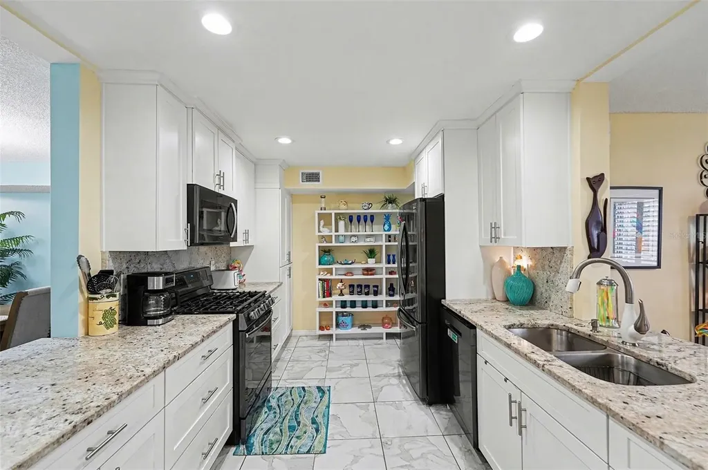 8198 Terrace Garden Drive N St Petersburg FL 33709