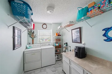 8198 Terrace Garden Drive N St Petersburg FL 33709