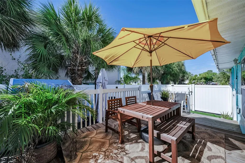 504 70th Avenue St Pete Beach FL 33706