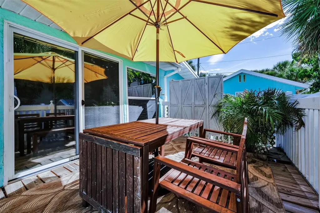 504 70th Avenue St Pete Beach FL 33706