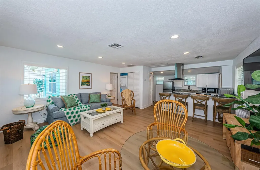 504 70th Avenue St Pete Beach FL 33706