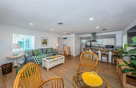 504 70th Avenue St Pete Beach FL 33706