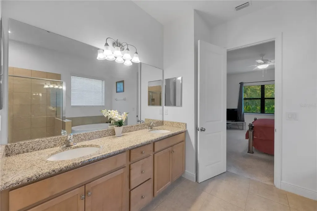 3908 Gaviota Drive Sun City Center FL 33573