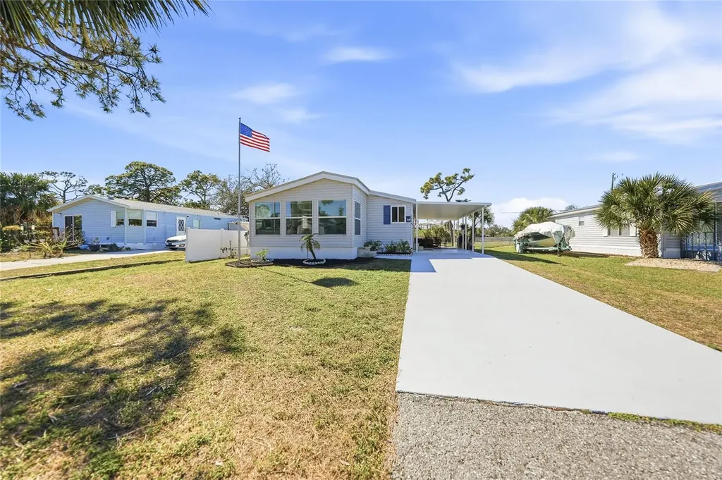 2988 Bourbon Street Englewood FL 34224
