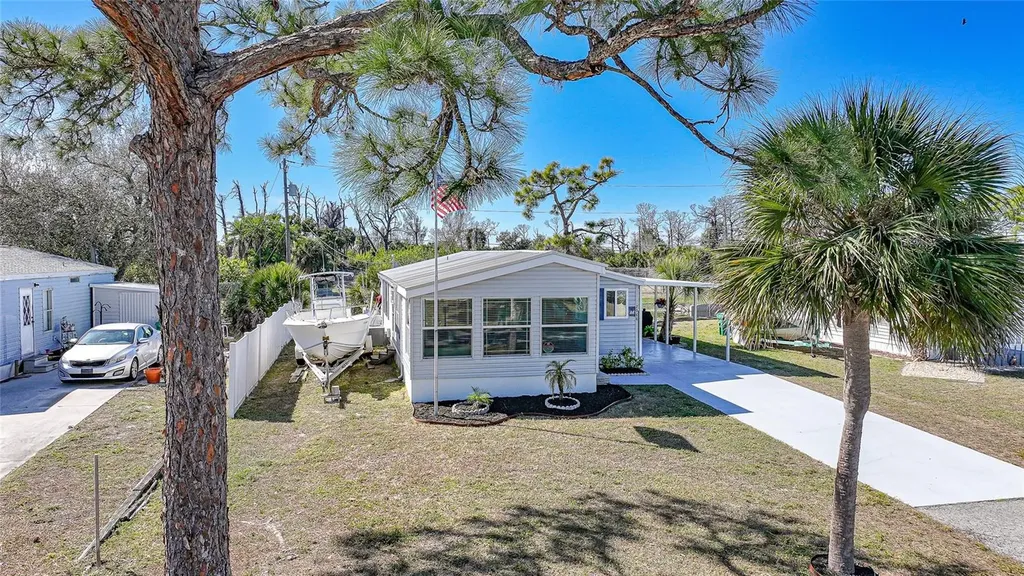 2988 Bourbon Street Englewood FL 34224