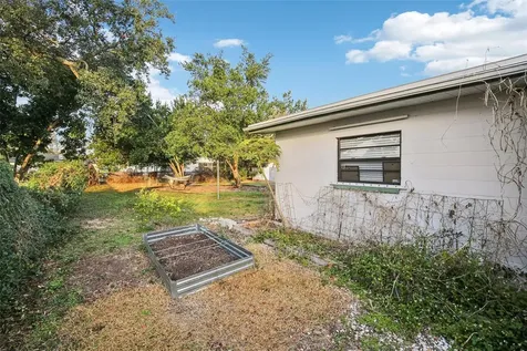 908 Skyview Drive Brandon FL 33510