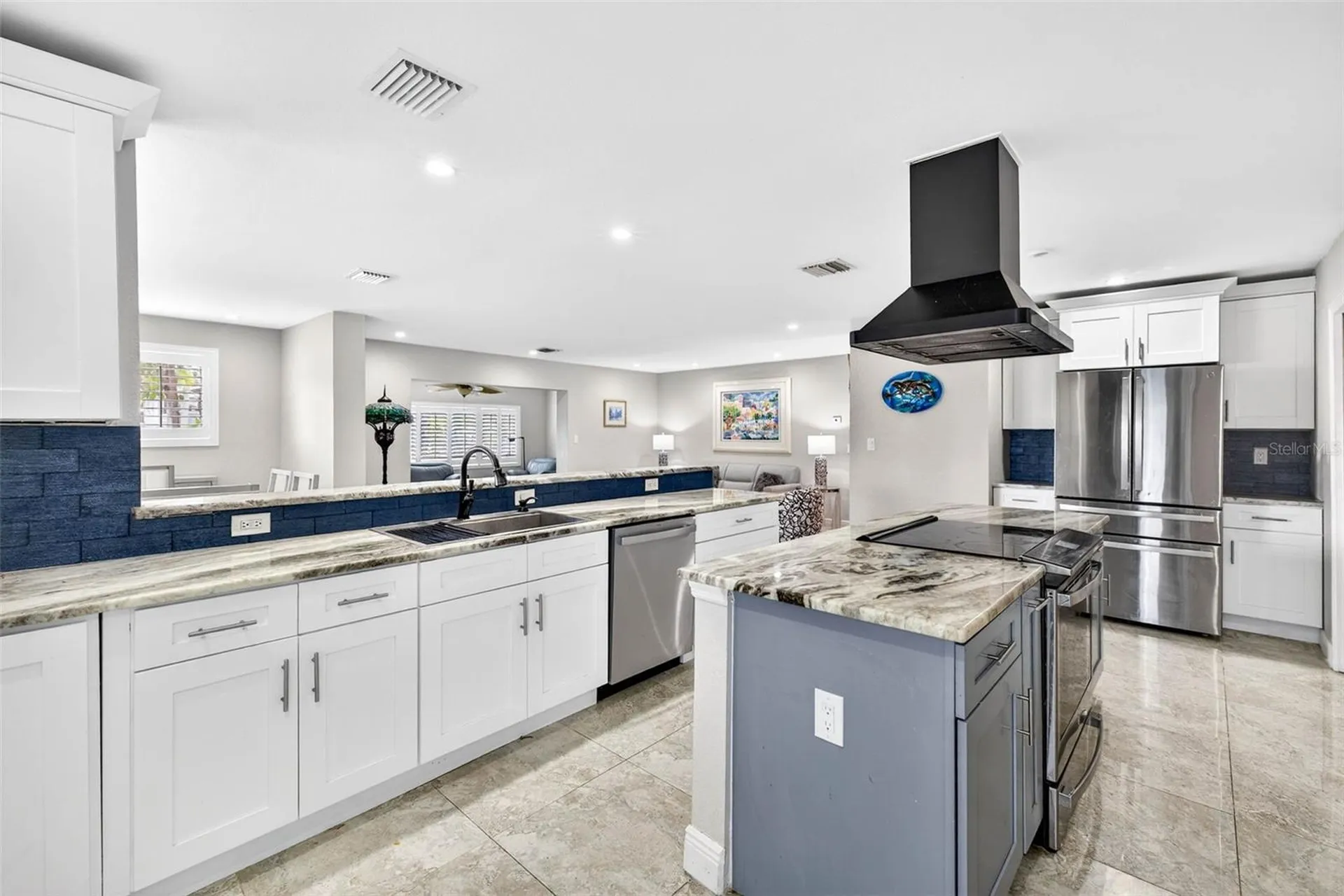 8718 Tahiti Lane Tampa FL 33615