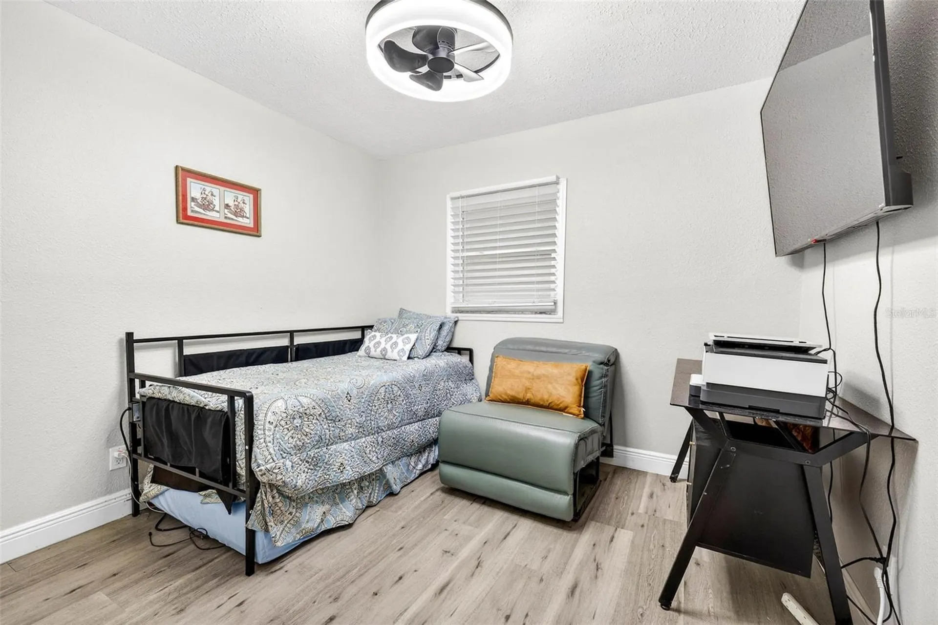 8718 Tahiti Lane Tampa FL 33615