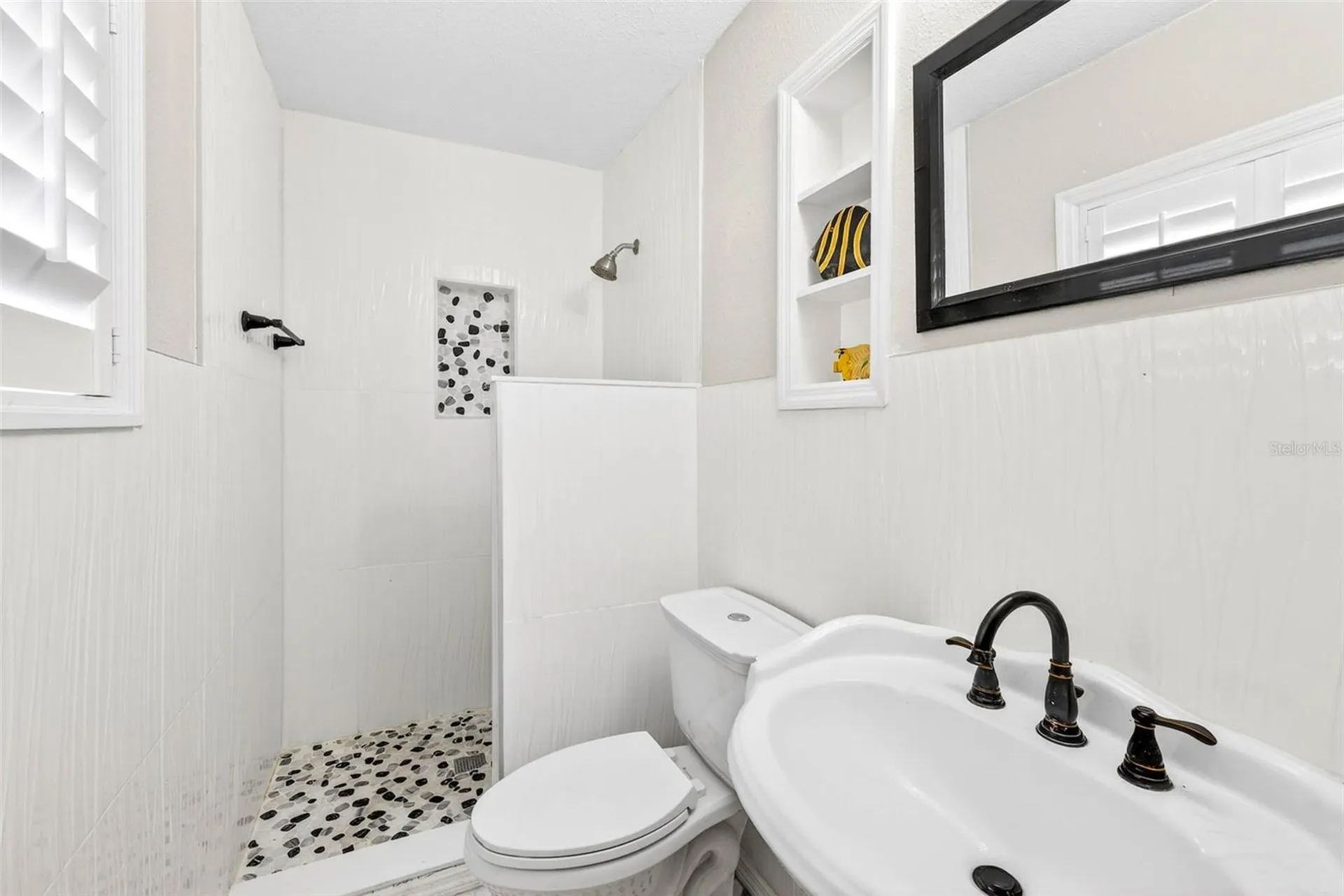 8718 Tahiti Lane Tampa FL 33615