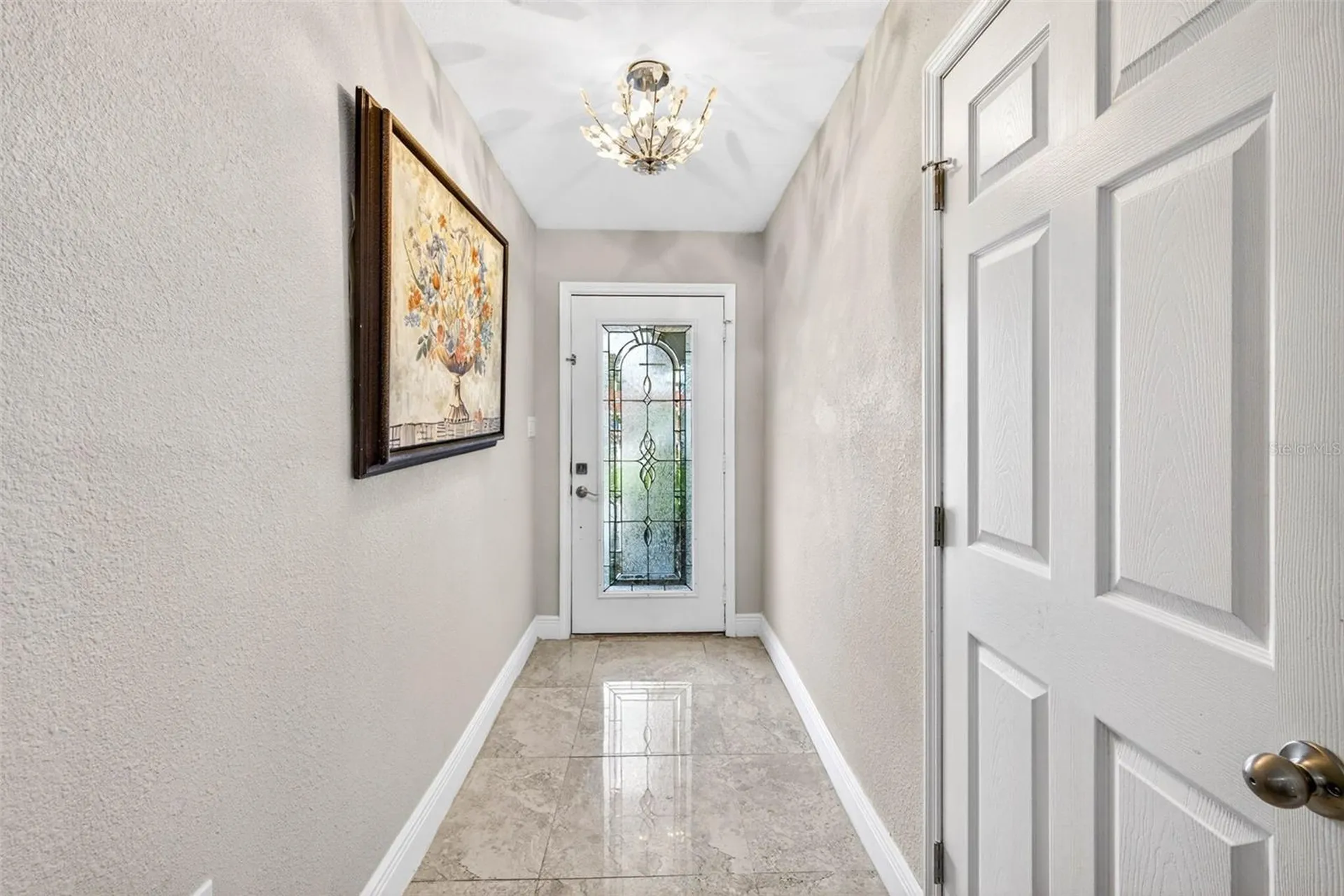8718 Tahiti Lane Tampa FL 33615