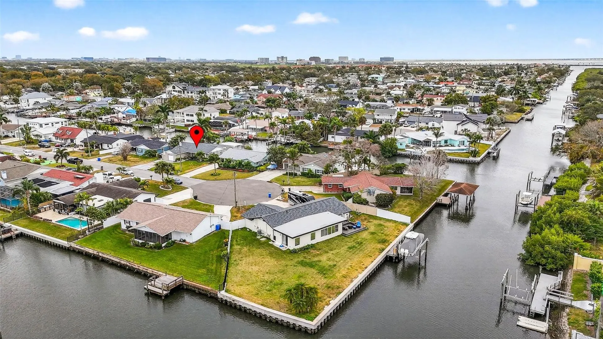 8718 Tahiti Lane Tampa FL 33615
