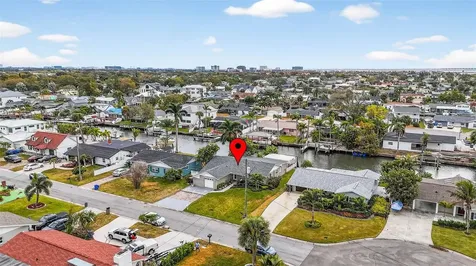 8718 Tahiti Lane Tampa FL 33615