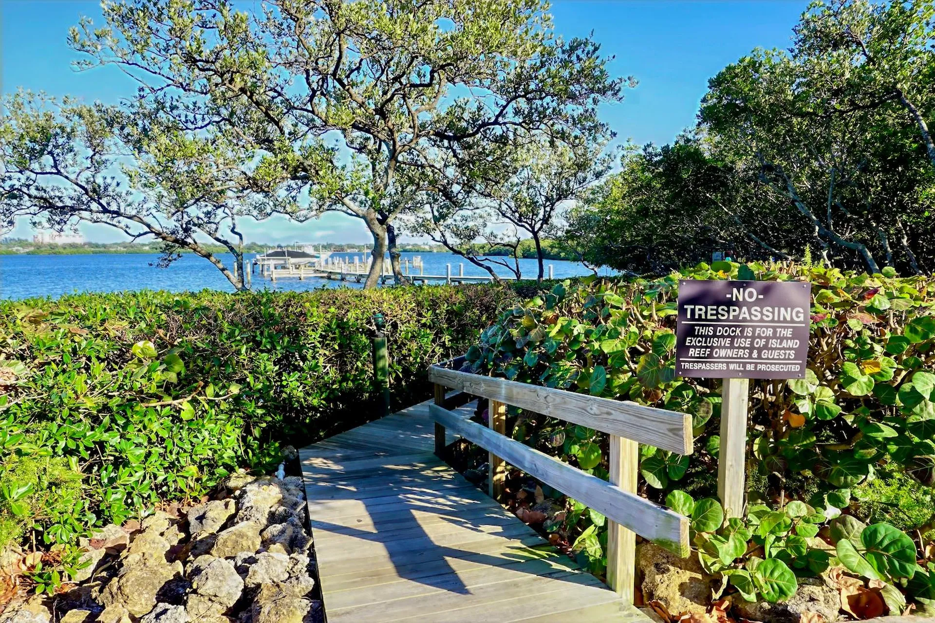 8767 Midnight Pass Road Sarasota FL 34242