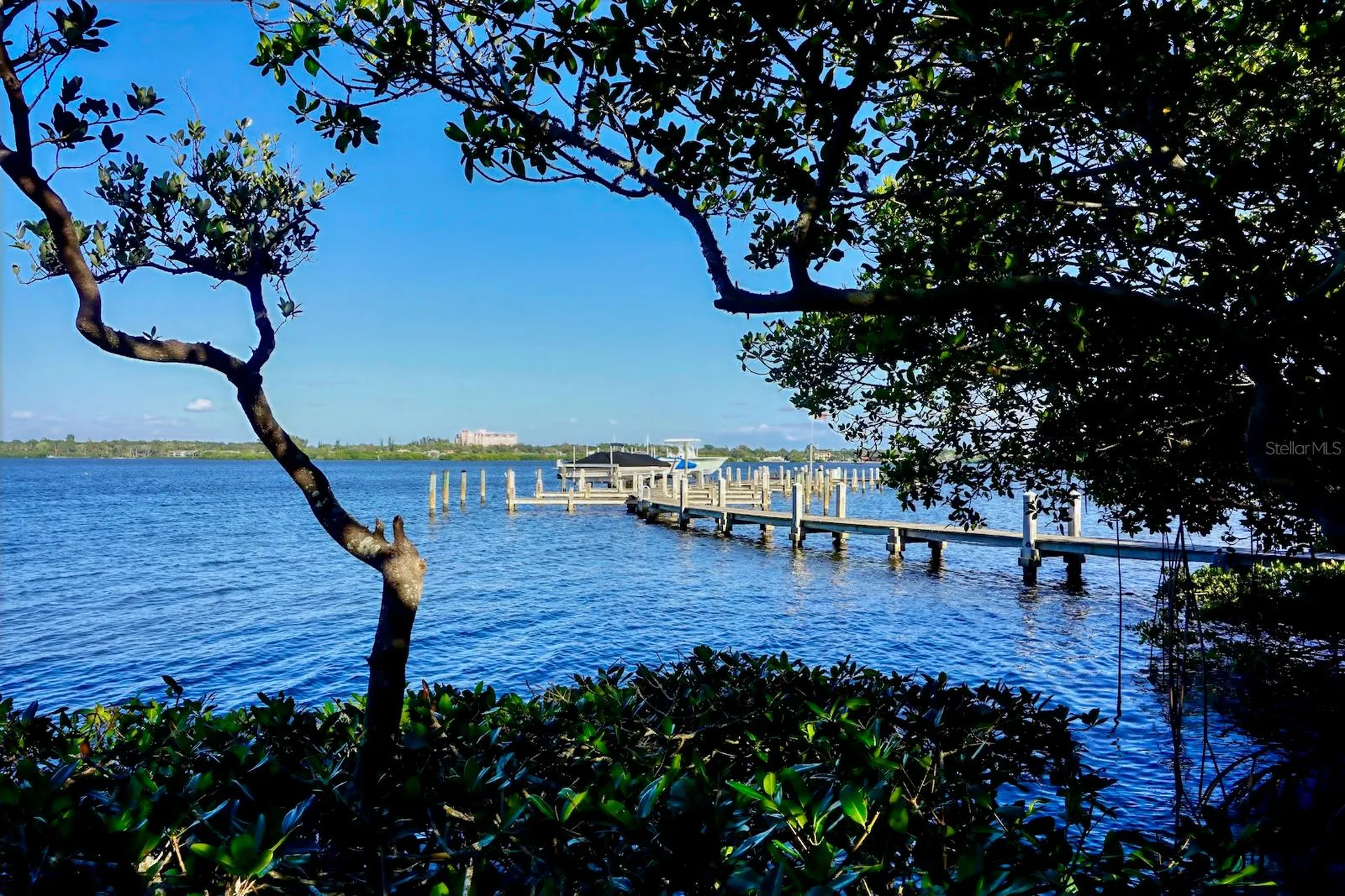 8767 Midnight Pass Road Sarasota FL 34242