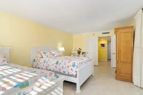 8767 Midnight Pass Road Sarasota FL 34242