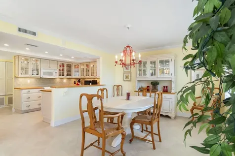 8767 Midnight Pass Road Sarasota FL 34242