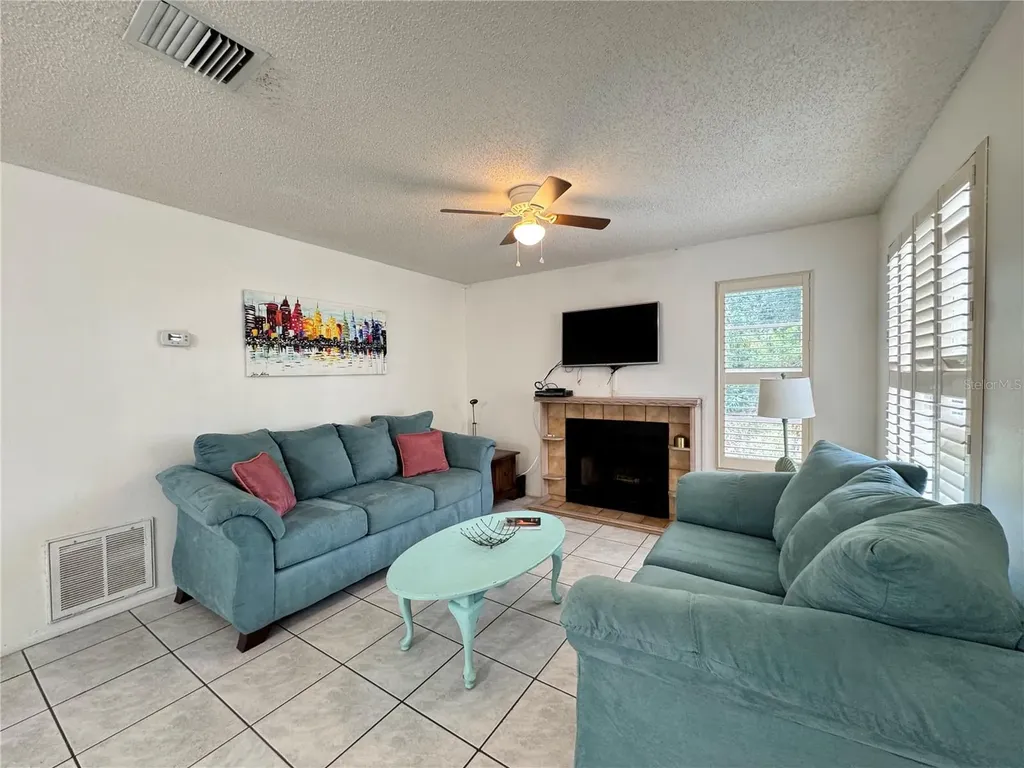 3610 59th Avenue W Bradenton FL 34210