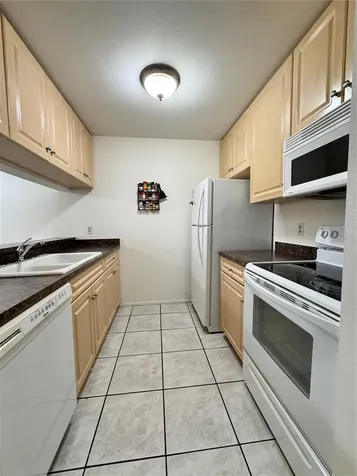 3610 59th Avenue W Bradenton FL 34210