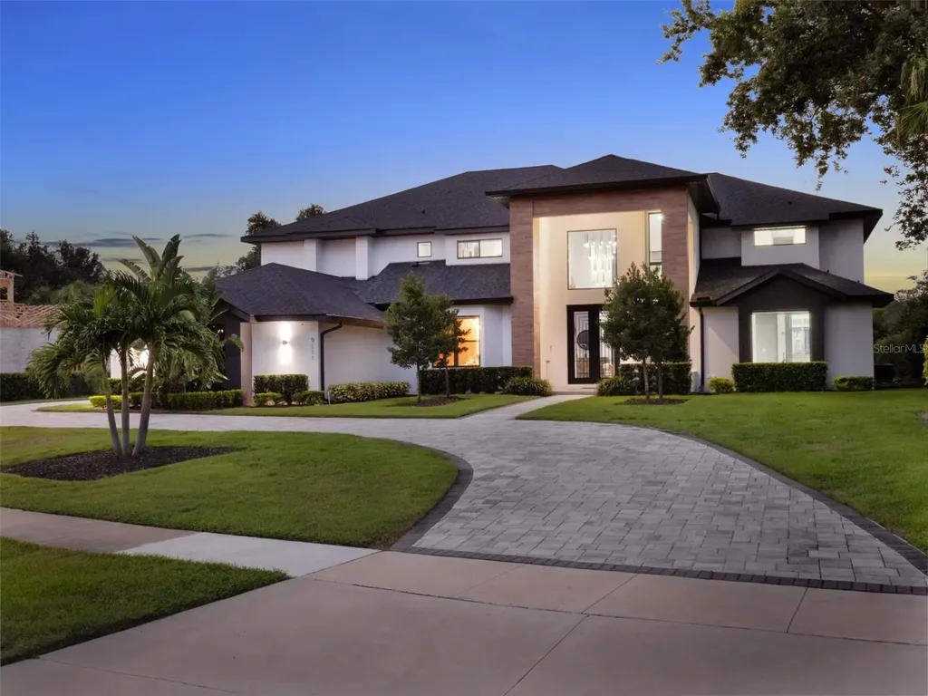 9111 Mid Pines Court Orlando FL 32819