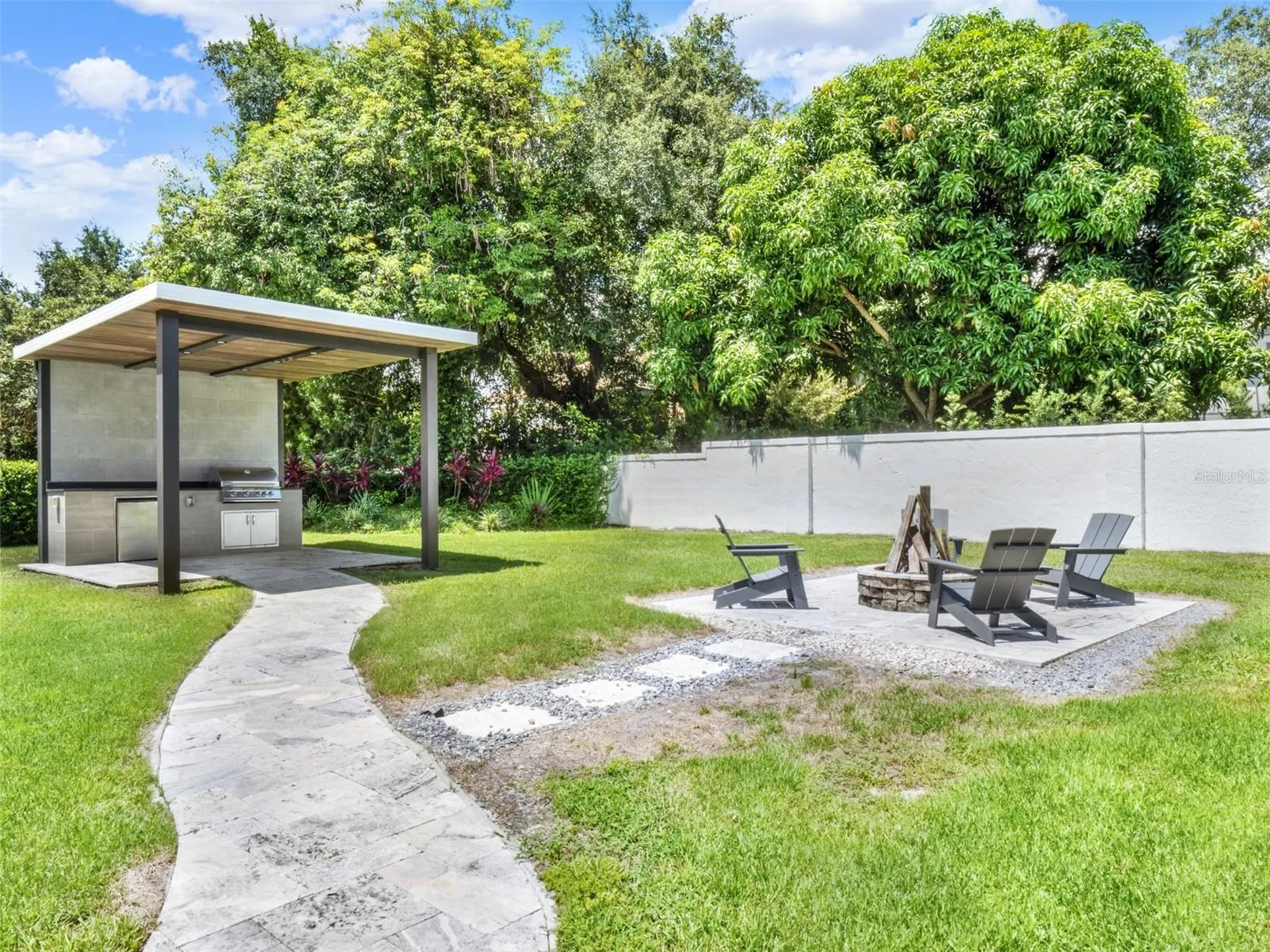 9111 Mid Pines Court Orlando FL 32819