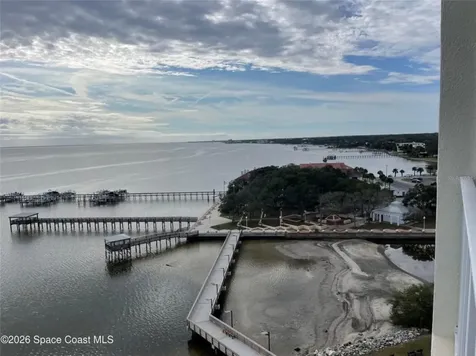 7 Indian River Avenue Titusville FL 32796