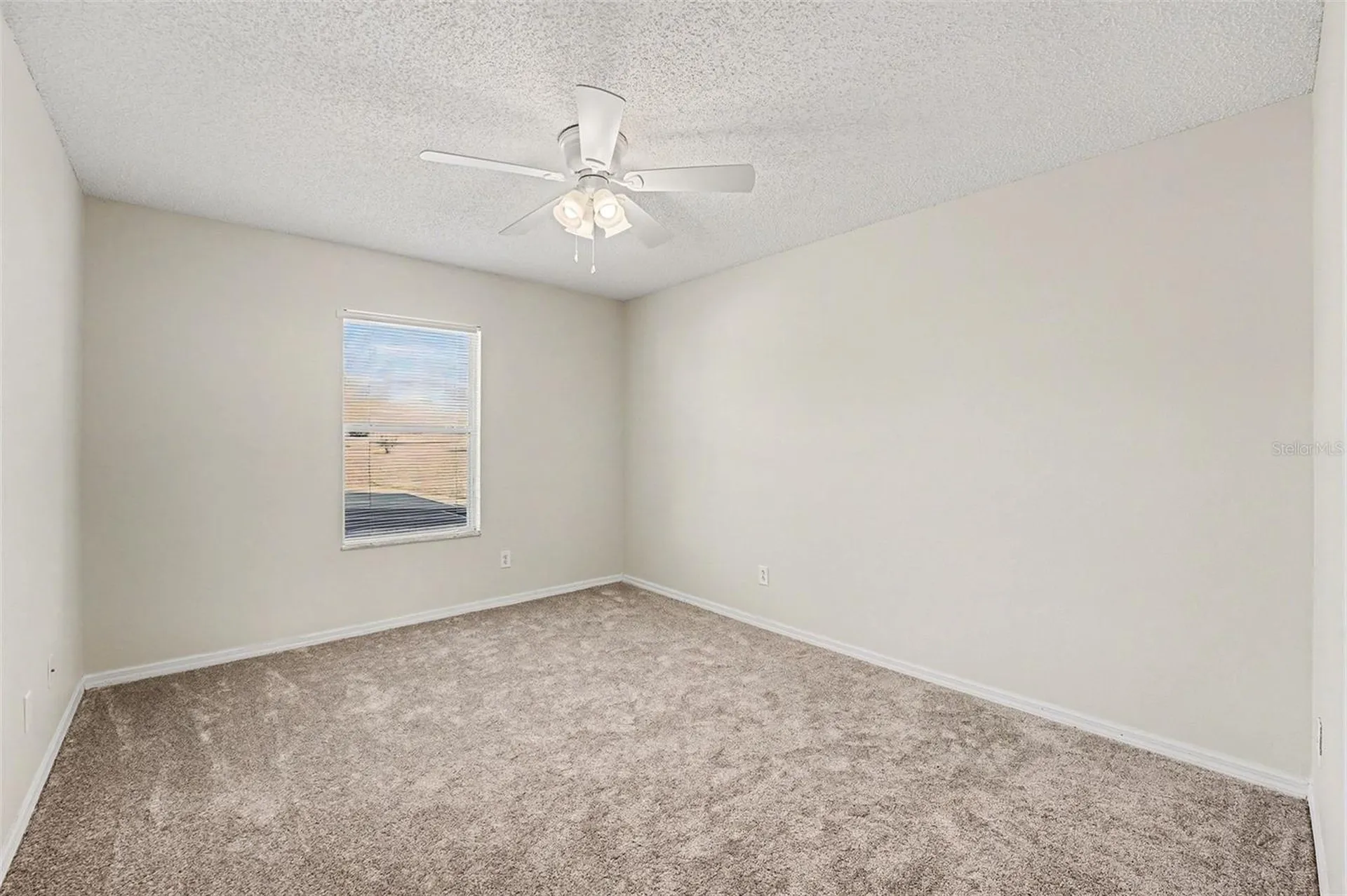 8520 La Isla Drive Kissimmee FL 34747