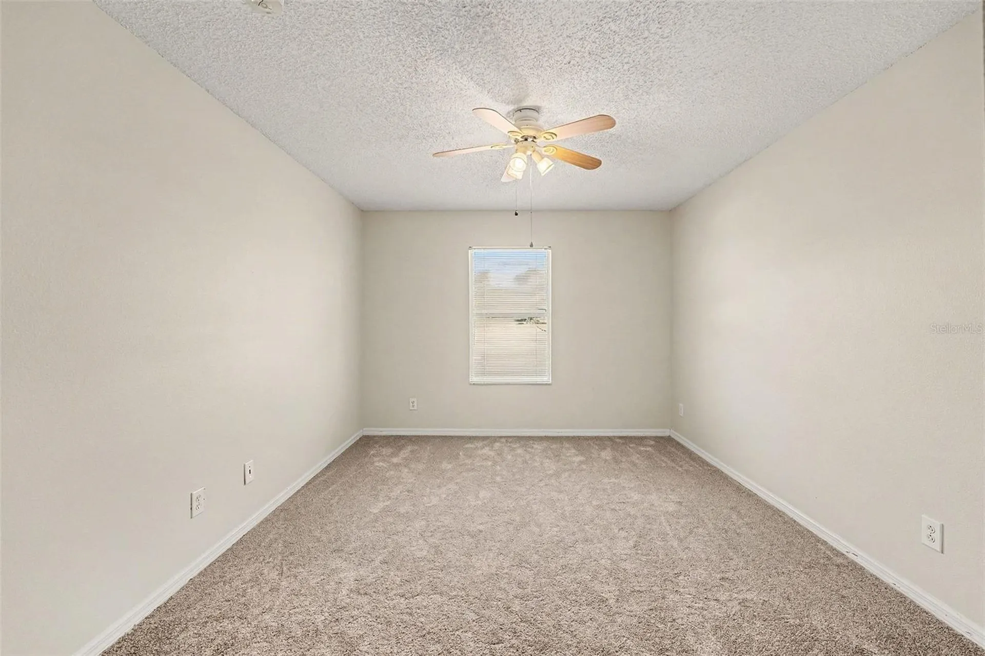 8520 La Isla Drive Kissimmee FL 34747