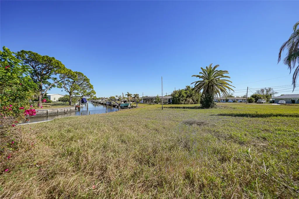157 Deerfield Avenue NE Port Charlotte FL 33952