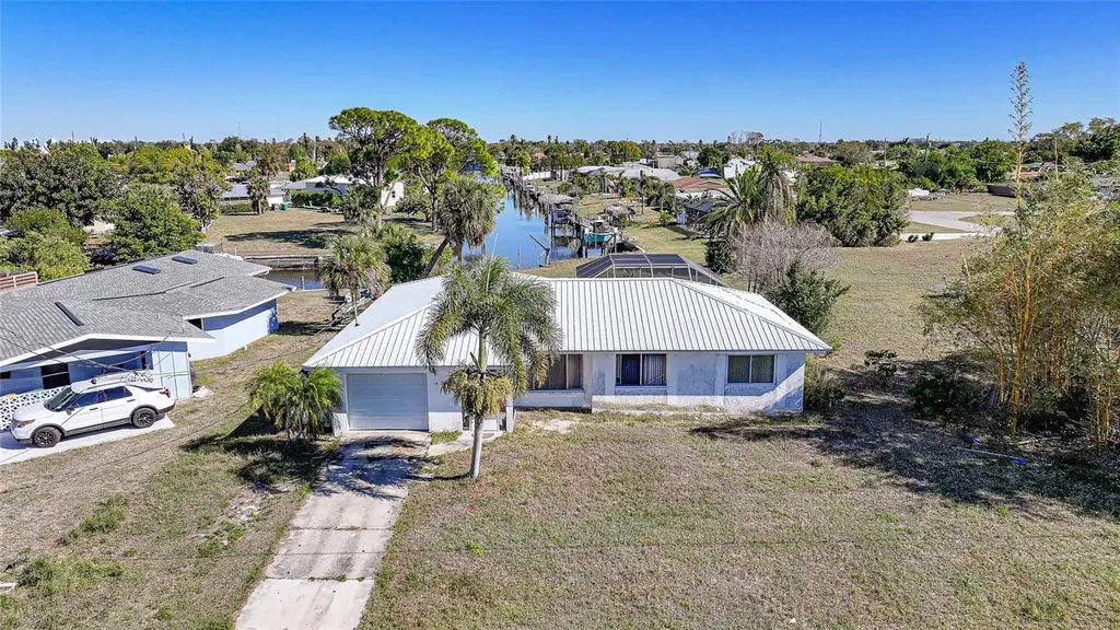 157 Deerfield Avenue NE Port Charlotte FL 33952