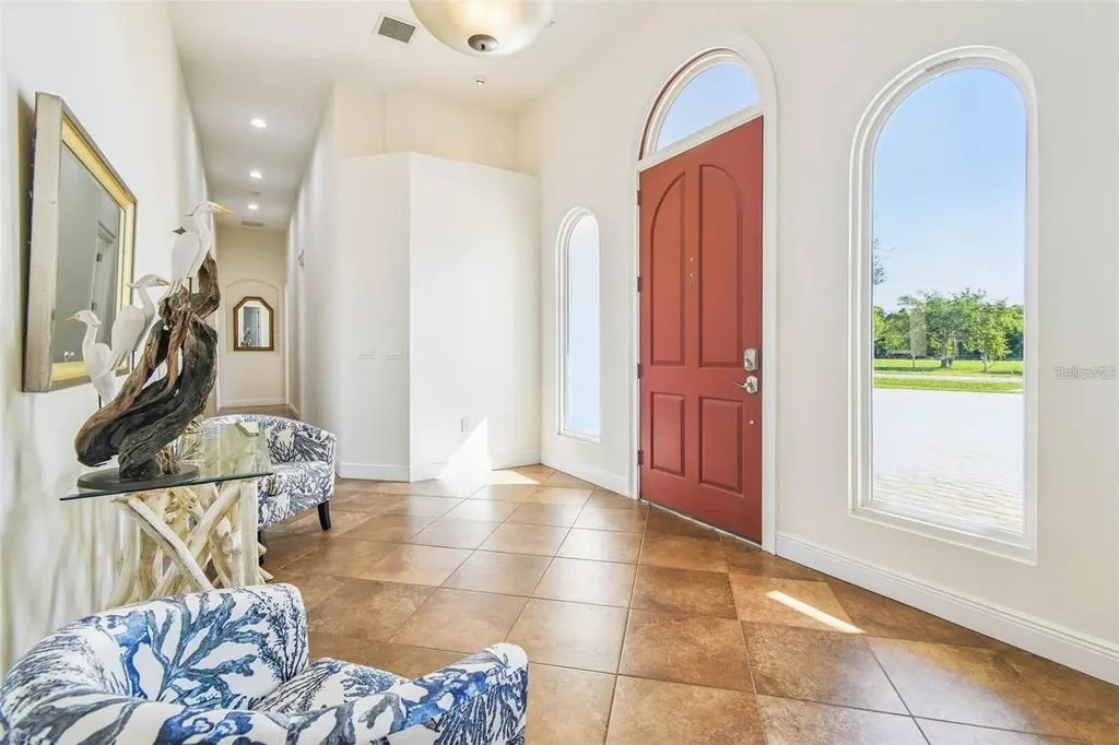 3215 Gulf City Road Ruskin FL 33570