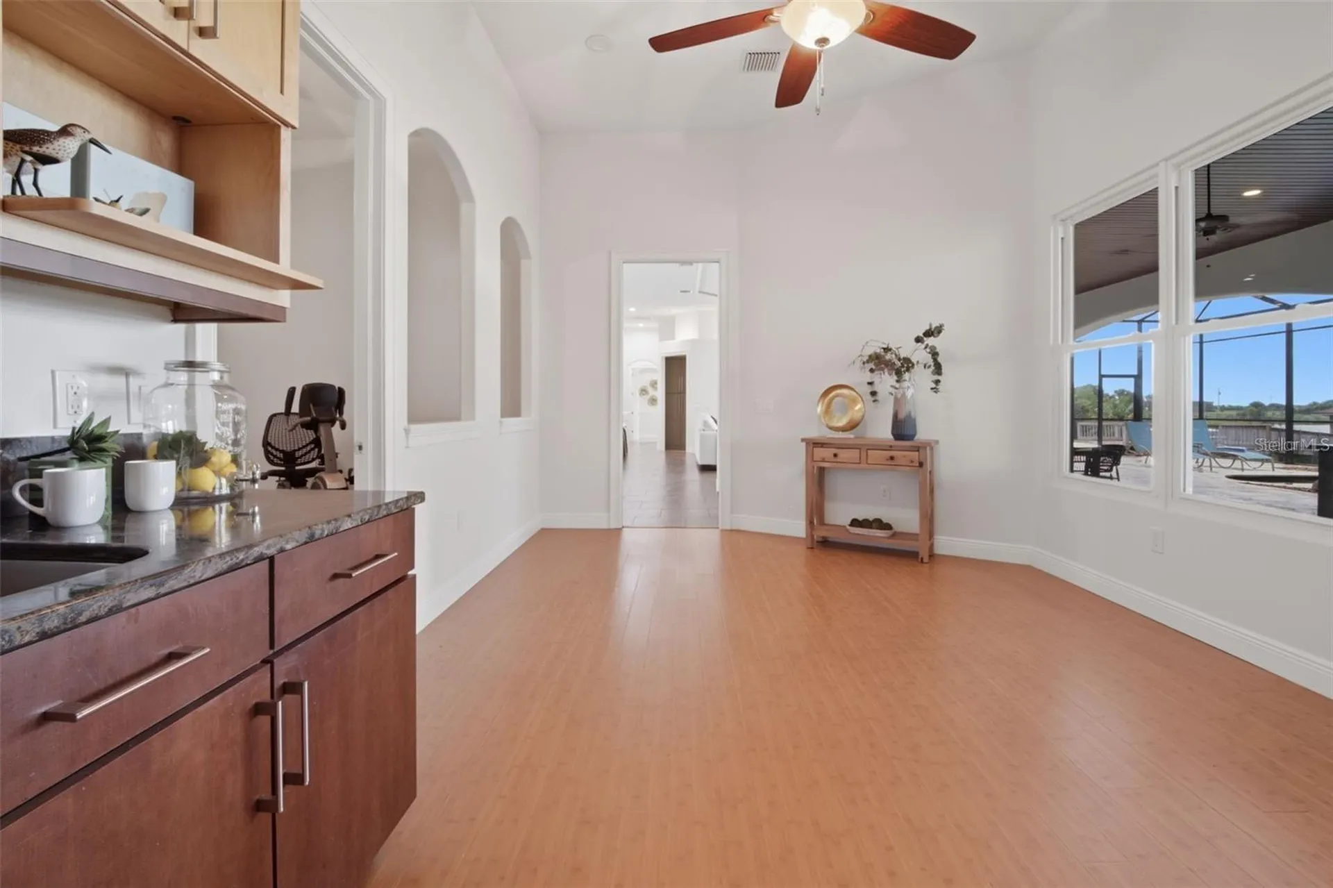 3215 Gulf City Road Ruskin FL 33570