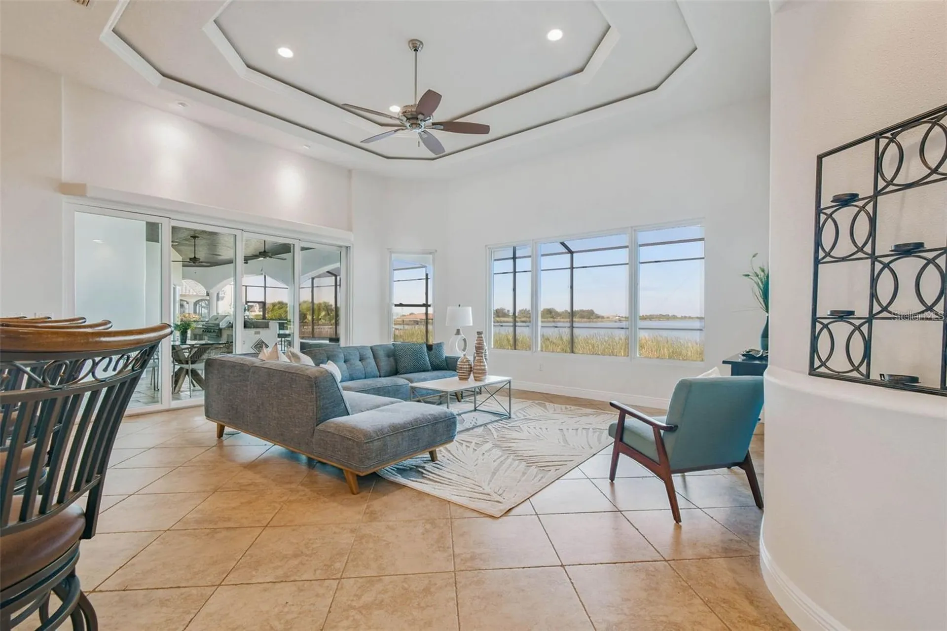3215 Gulf City Road Ruskin FL 33570