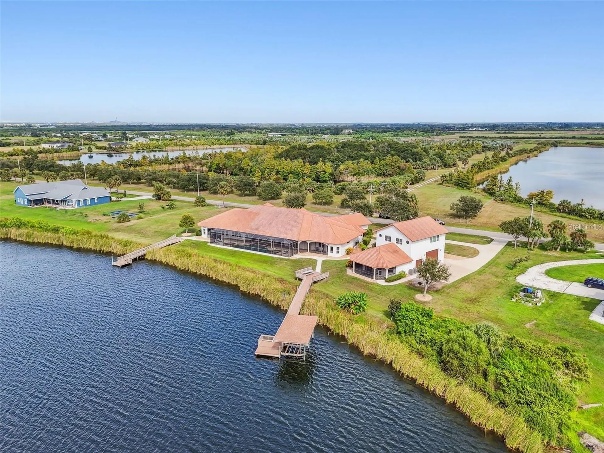 3215 Gulf City Road Ruskin FL 33570