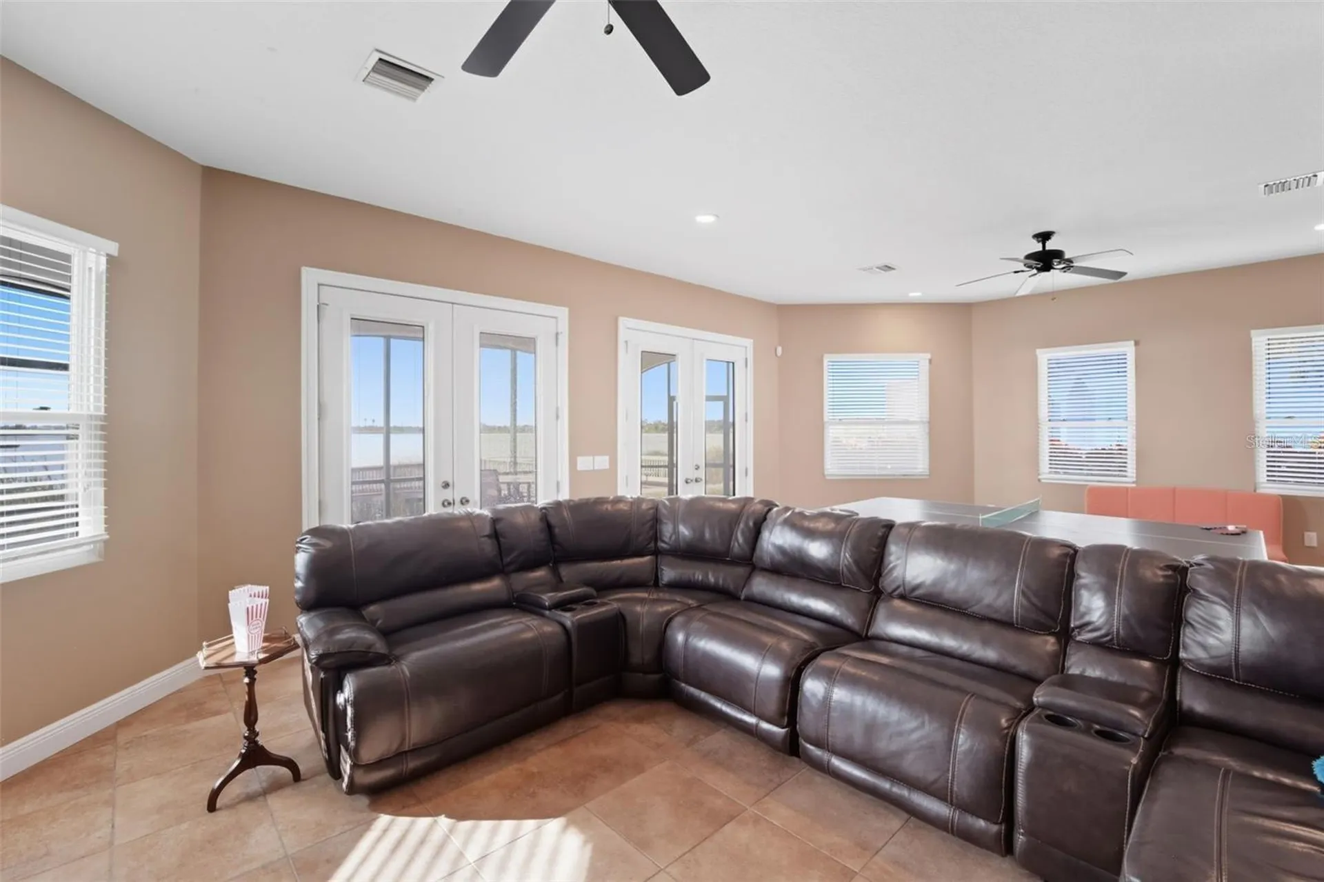 3215 Gulf City Road Ruskin FL 33570